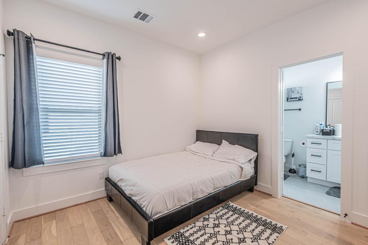 Willa Luxury 3Br, Ks Bed Mins Away 4Rm Dtown, Med Ctr Houston Zewnętrze zdjęcie