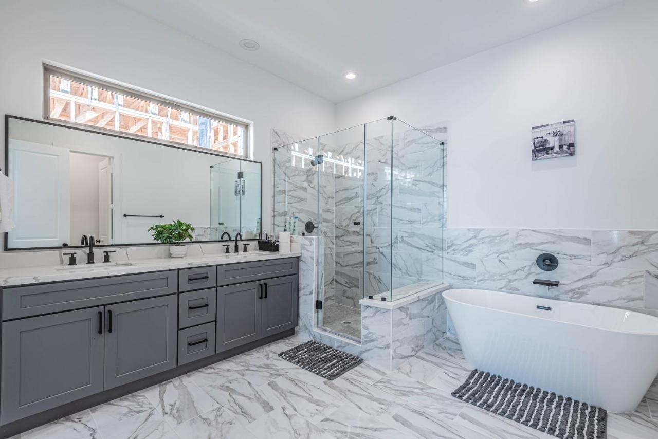 Willa Luxury 3Br, Ks Bed Mins Away 4Rm Dtown, Med Ctr Houston Zewnętrze zdjęcie